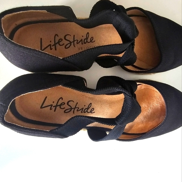 Lifestride Women's Kascade Slip On Espradrille Size 6 Black EUC - Picture 5 of 8